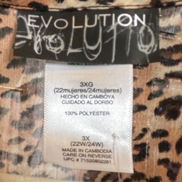 Evolution by JMS Just My Size Top in size 3X (22/24) Animal Print. P2P:27” L:32” - Picture 5 of 7